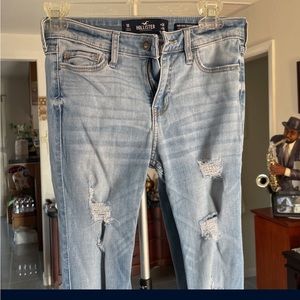 Hollister Super Skinny Jeans